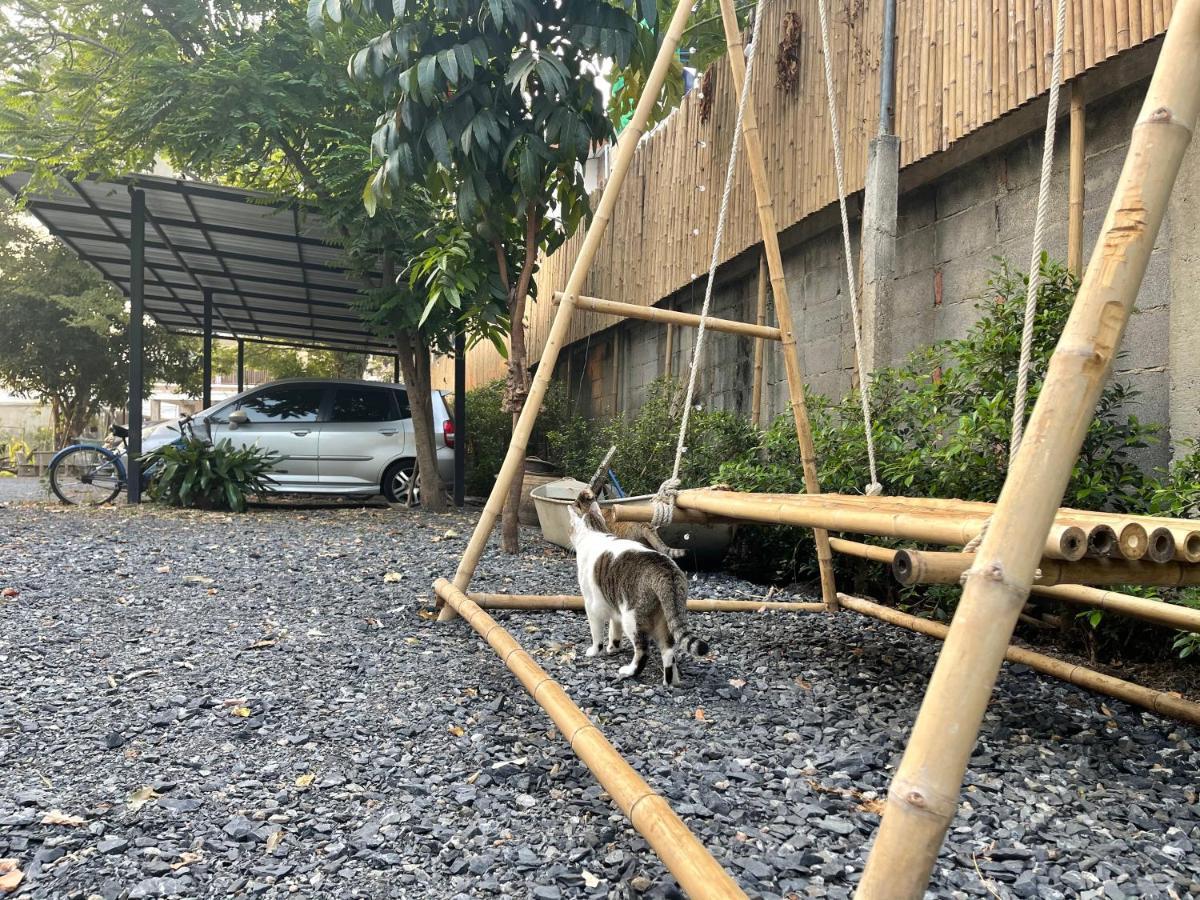 Banmai87 Guest House บ้านไม้87 เกสต์เฮ้าส์ Phra Nakhon Si Ayutthaya Exterior foto